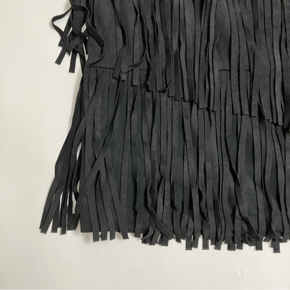 ALYA NWT faux suede fringe mini skirt - Picture 2 of 8